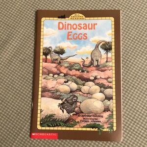 NWOT DINOSAUR EGGS BY JENNIFER DUSSLING NON FICTION EDUCATIONAL SCHOLASTIC #1205